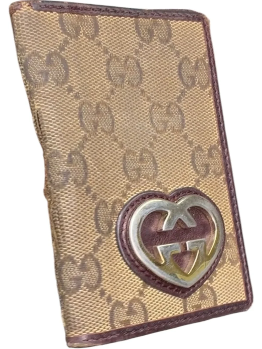Gucci add touch